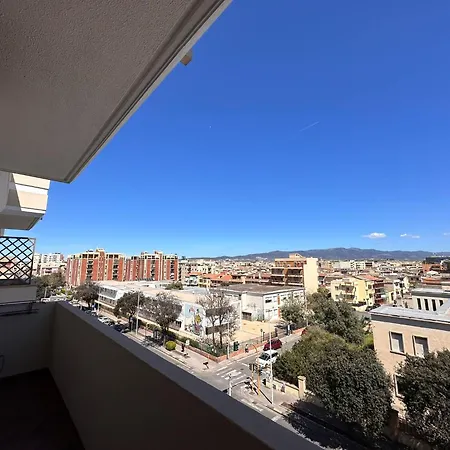 Em Holiday 3 Apartment Quartu Sant'Elena